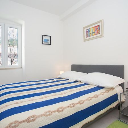 Beach Apartment Renco Sumpetar Extérieur photo