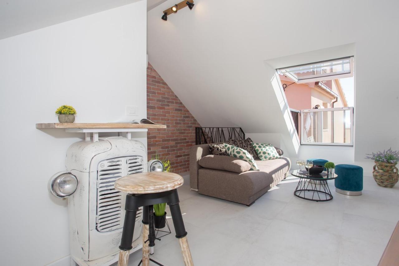 Beach Apartment Renco Sumpetar Extérieur photo
